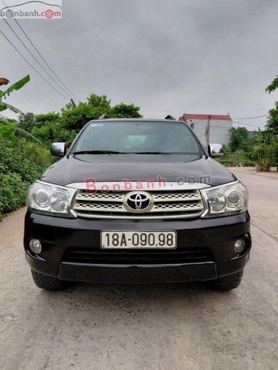 Xe Toyota Fortuner 2.5G 2010