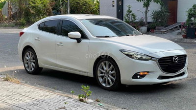 Bán mazda 3 sản xuất 2017 phiên bản 2.0 cao cấp