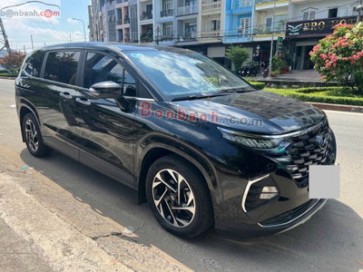 Xe Hyundai Custin Cao Cấp 2.0T 2023