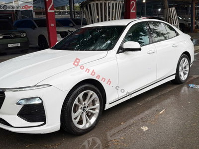 Xe VinFast Lux A 2.0 Tiêu chuẩn 2022