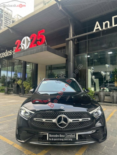 Xe Mercedes Benz GLC 300 4Matic 2023