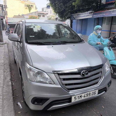 Toyota Innova 2015 Bạc 97000 km