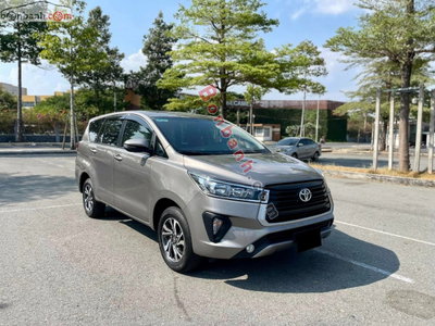 Xe Toyota Innova E 2.0 MT 2021