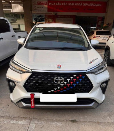 Veloz Cross 2025 - Xe lướt 19.000km tại Toyota
