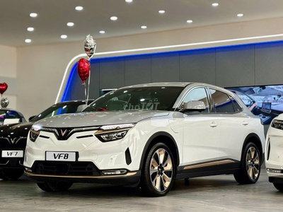 VF8 HỖ TRỢ VAY TỚI 100% - BAO NỢ XẤU