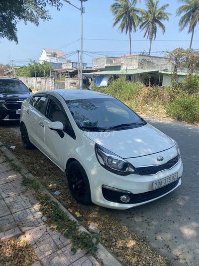 Kia Rio 2016 Số sàn 320000 km Trắng
