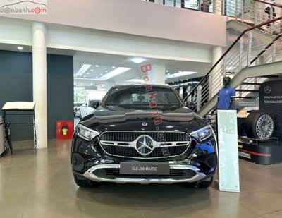 Xe Mercedes Benz GLC 200 4Matic 2026