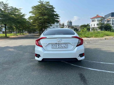 Honda Civic 2019 Trắng một chu