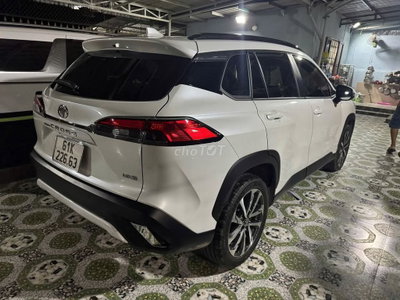 Toyota Corolla Cross 2022 V 33000 km Trắng