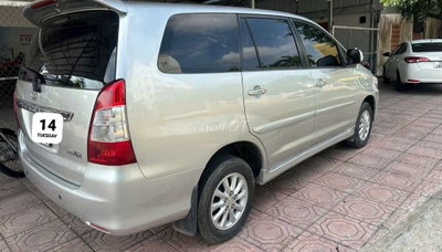 Toyota Innova 2013 Bạc Số sàn