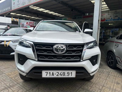 Toyota Fortuner 2024 2.4AT 12.000 km Trắng