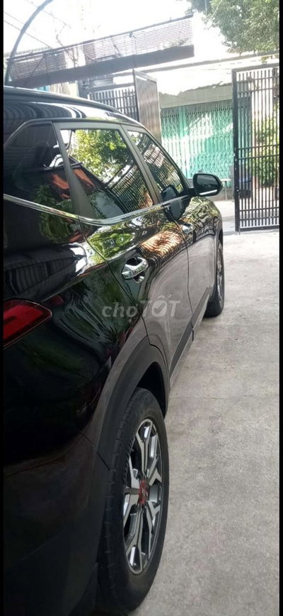 Kia Seltos 2020 Luxury 6 vạn Nâu