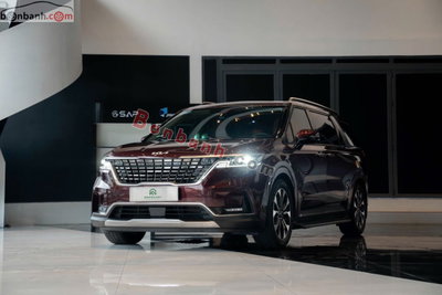 Xe Kia Carnival Signature 2.2D 2023