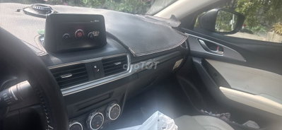 Mazda Mazda3 2019 Đen 10.000 km