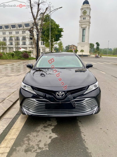 Xe Toyota Camry 2.5Q 2021