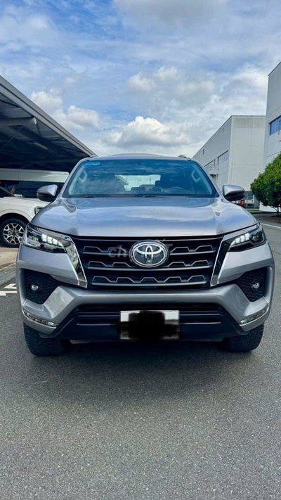 Toyota Fortuner 2023 1 cầu Xám 120k km
