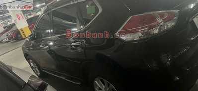 Xe Nissan X trail 2.0 2WD Premium 2018