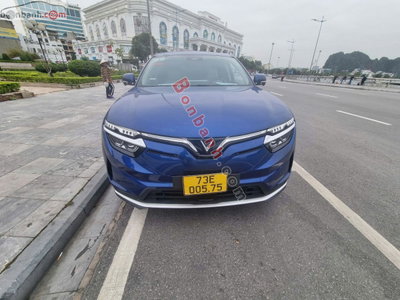 Xe VinFast VF8 Plus AWD 2023