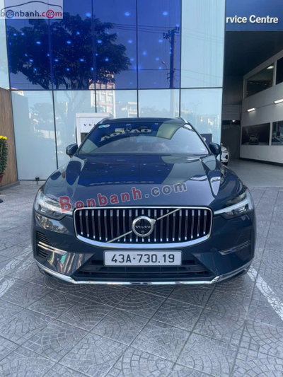 Xe Volvo XC60 Recharge Ultimate T8 AWD 2024