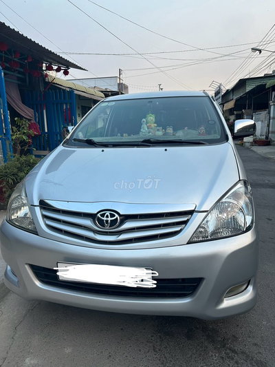Toyota Innova 2008 G Bạc