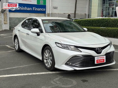 Toyota Camry 2021 2.0G Trắng 41.000 km
