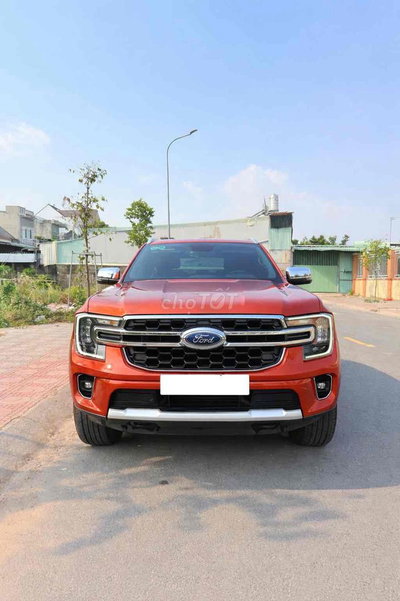 Ford Everest Titanium 4x2 2022 chính chủ