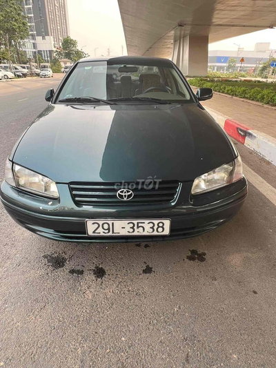 Toyota Camry XLi Xanh đậm