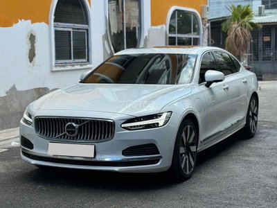 Volvo S90L Plus 2024 T8 5.000km Trắng