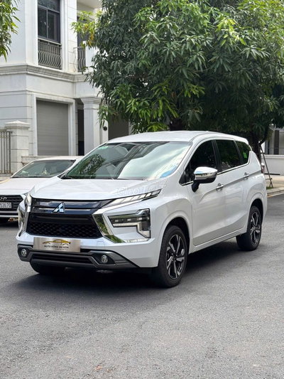 Mitsubishi Xpander 2024 1.5AT Premium