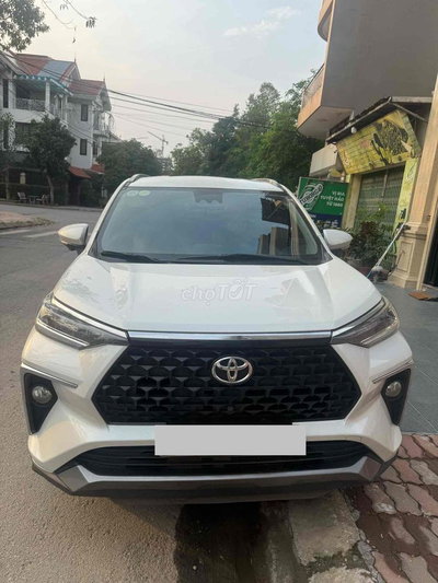 Toyota Veloz Cross Trắng 7 chỗ bản top