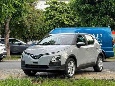VinFast VF5 Plus 2025 Xám, Trắng giao ngay. Giá re
