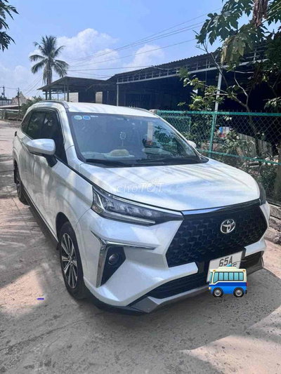 Toyota Veloz 2023 CVT 187065 km