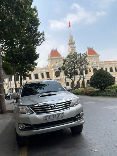 Toyota Fortuner 2015 2.5G Bạc