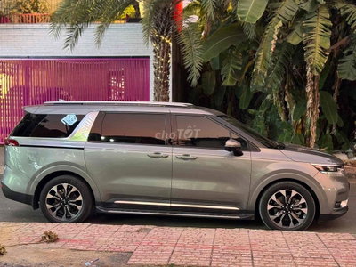 Kia Carnival Signature 2024 Xám 26.000 km