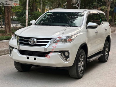Xe Toyota Fortuner 2.4G 4x2 AT 2019