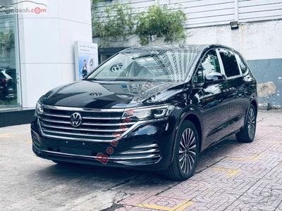 Xe Volkswagen Viloran Luxury 2025