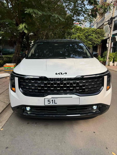 Kia Carnival 2024 Premium 7S 16000 km Trắng 1 chủ