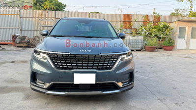 Xe Kia Carnival Signature 2.2D 2023