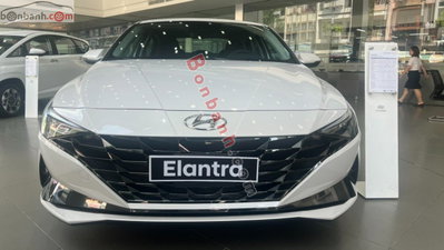 Xe Hyundai Elantra 1.6 AT Đặc biệt 2025