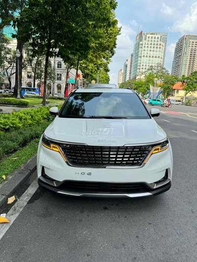 Kia Canival signature 2021 logo mới 88k km