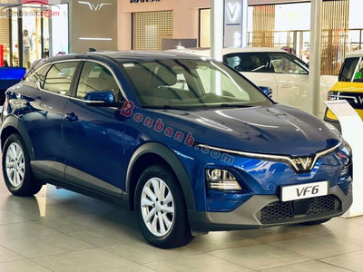 Xe VinFast VF6 Eco 2026