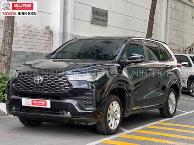 Toyota Innova Cross V 2024 Đen 35.000 km