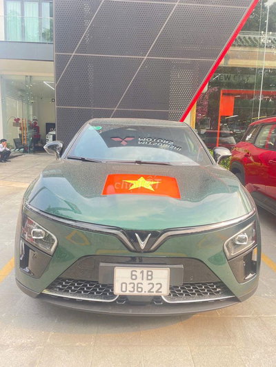 VinFast VF7 Plus 2024 Xanh odo : 20000 km
