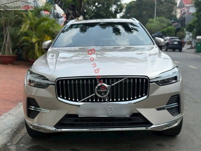 Xe Volvo XC60 Ultimate Dark B6 AWD 2024
