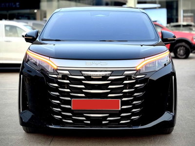 BYD M9 Premium 2025 Đen 1286 km