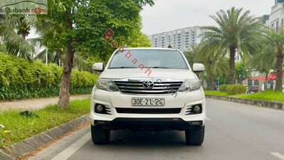 Xe Toyota Fortuner TRD Sportivo 4x2 AT 2016