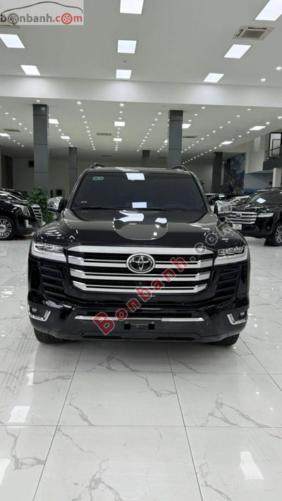 Xe Toyota Land Cruiser 3.5 V6 2023
