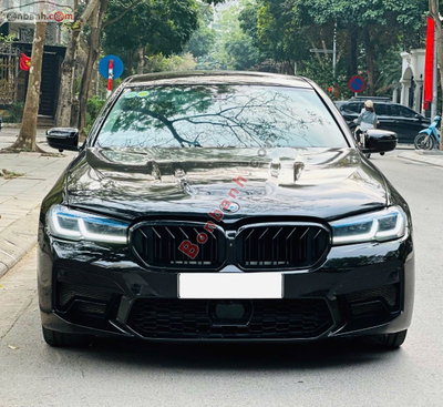 Xe BMW 5 Series 520i 2016