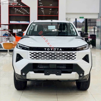 Xe Toyota Hilux Pro 2.8L 4x2 AT 2026