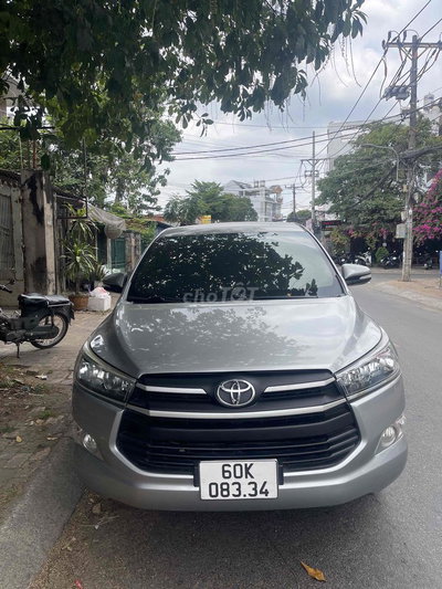 Toyota Innova 2017 Bạc